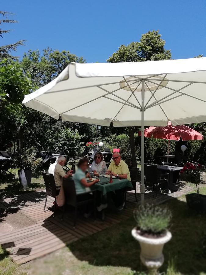 منزل الضيف La Mirabelle-Casteil Country House المظهر الخارجي الصورة