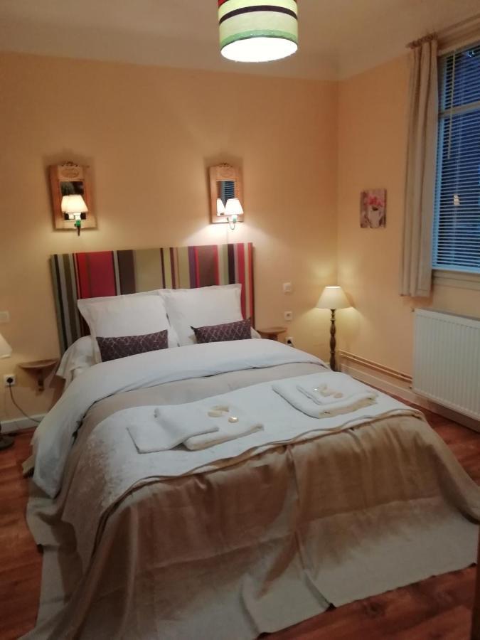 منزل الضيف La Mirabelle-Casteil Country House المظهر الخارجي الصورة